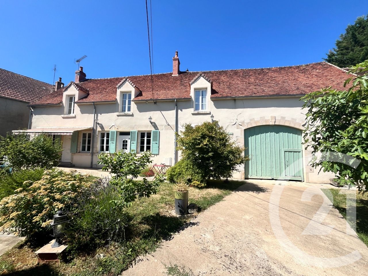 Maison 196m² — Saint-Malo-en-Donziois
