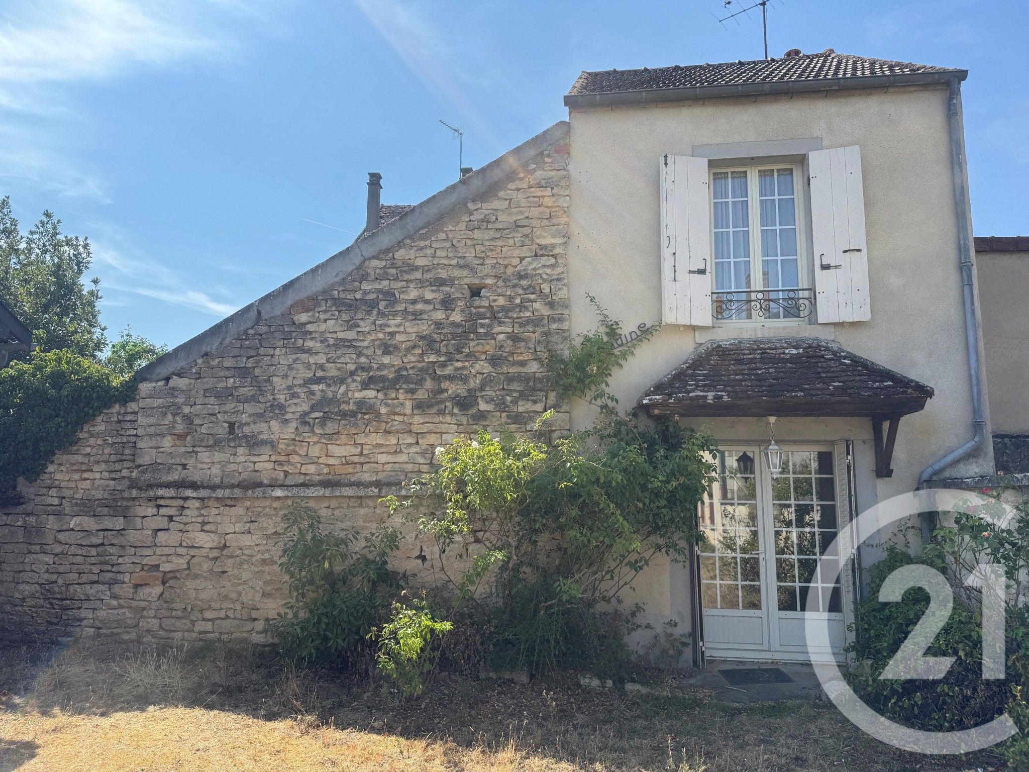 Maison 48m² — Dornecy