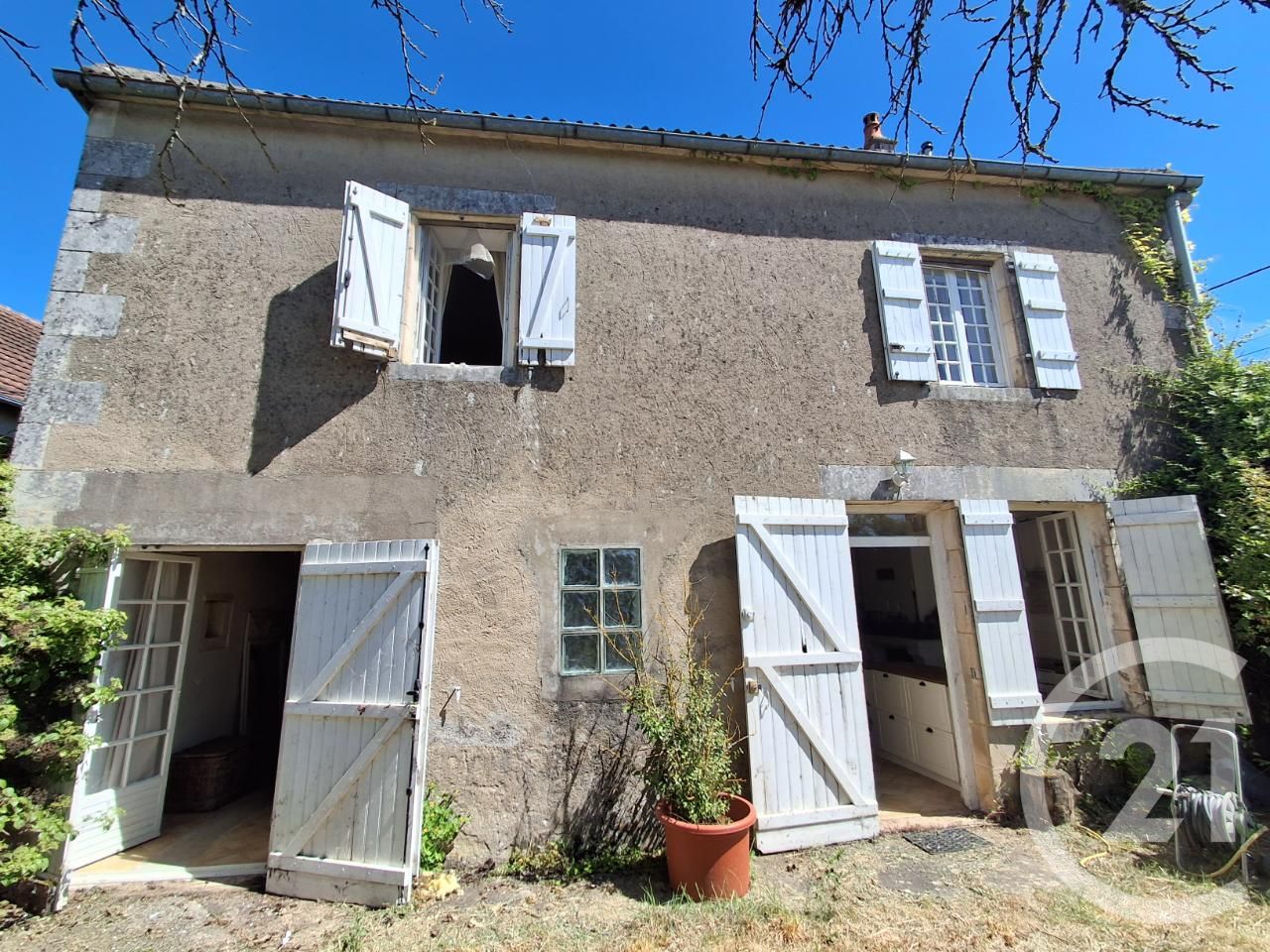 Maison 118m² — Étais-la-Sauvin