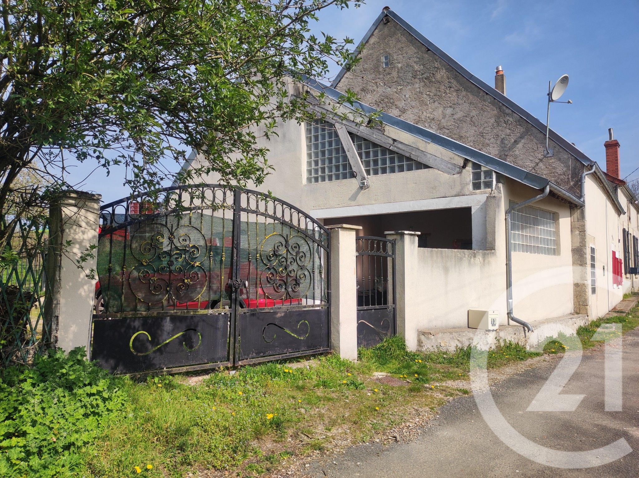 Maison 201m² — Saint-Père