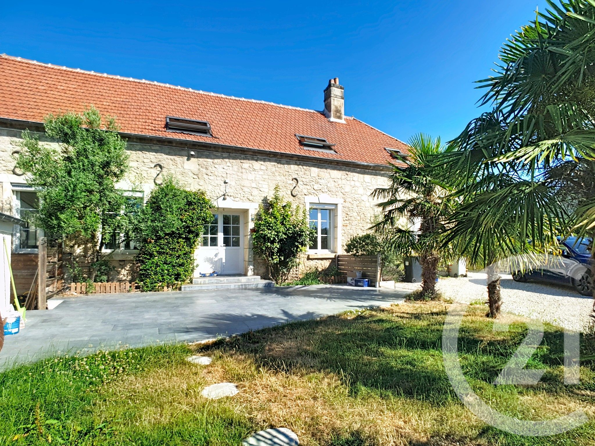Maison 195m² — Morienval